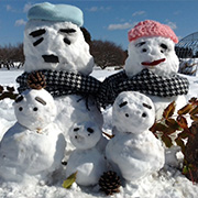 07 なかよし雪だるまファミリー